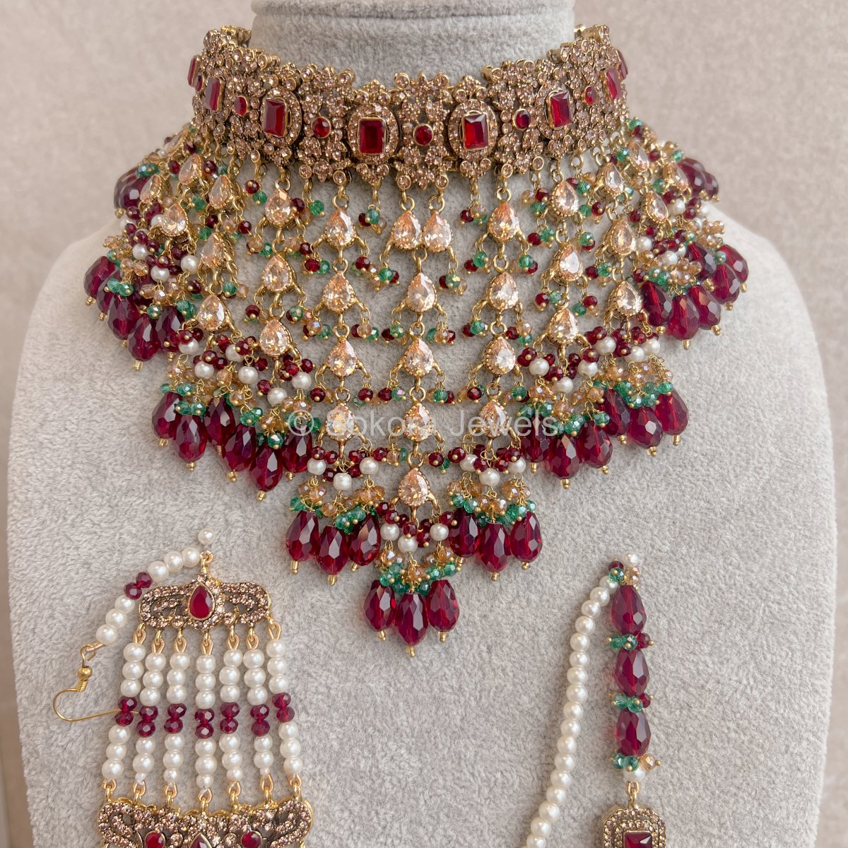 Zeenat Bridal Set - SOKORA JEWELSZeenat Bridal Set