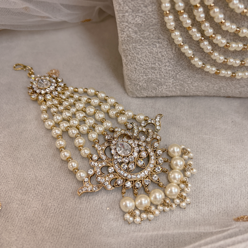 Bilqees Bridal Necklace Set - White