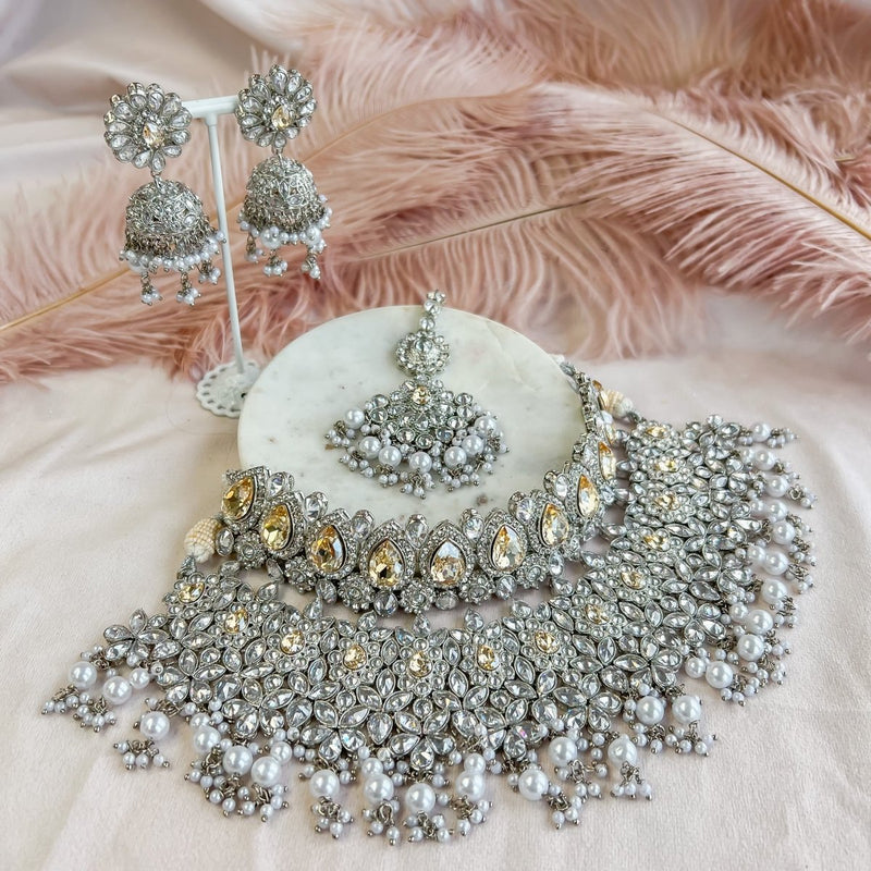 Aafiya Silver Bridal Necklace Set - Golden Shimmer - SOKORA JEWELSAafiya Silver Bridal Necklace Set - Golden Shimmer