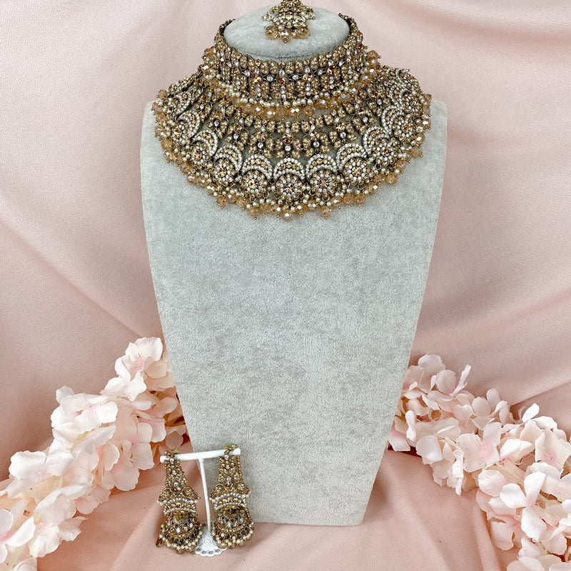 Aleena Bridal Necklace set - SOKORA JEWELSAleena Bridal Necklace set