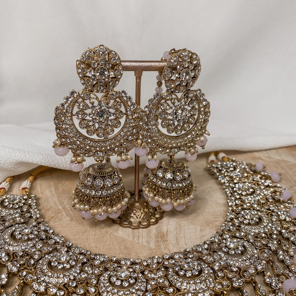 Avleen Bridal Necklace set - SOKORA JEWELSAvleen Bridal Necklace set