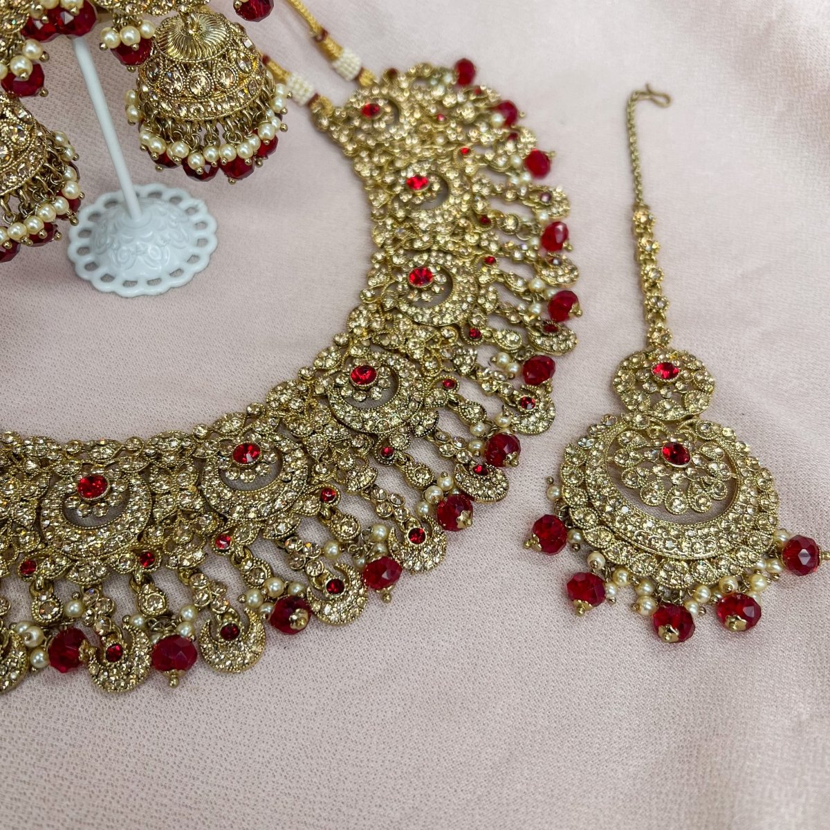 Avleen Bridal Necklace set - Maroon - SOKORA JEWELSAvleen Bridal Necklace set - Maroon