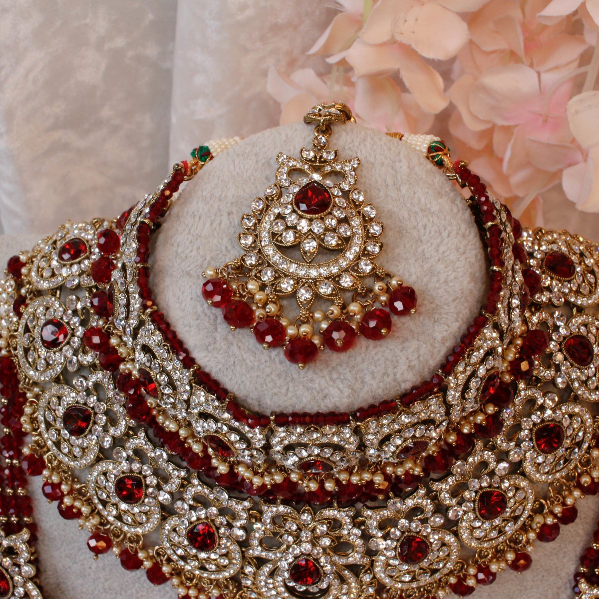 Gold Polish Ruby Diamond Necklace Set For Brides