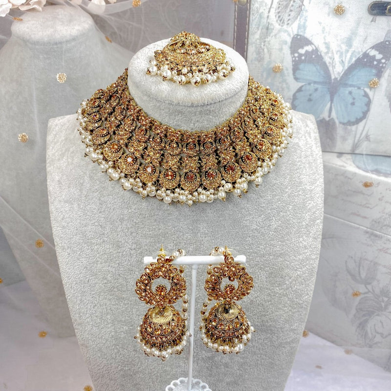 Camelia Golden Bridal Necklace set - Pearl - SOKORA JEWELSCamelia Golden Bridal Necklace set - Pearl