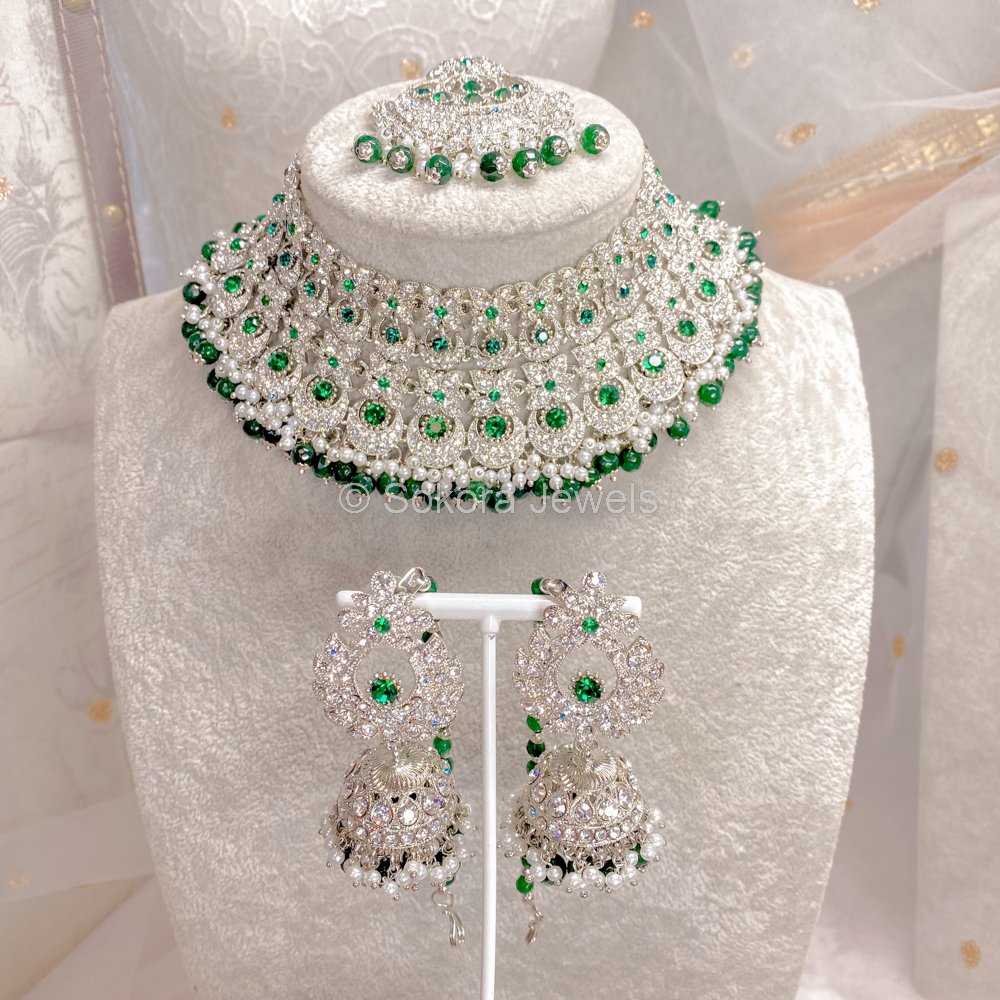 Camelia Silver Necklace set - Green - SOKORA JEWELSCamelia Silver Necklace set - Green