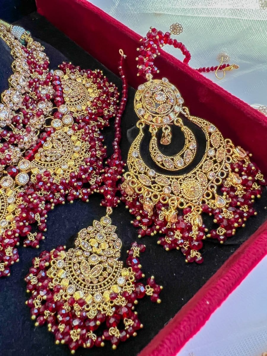 Enas Bridal necklace set Maroon – SOKORA JEWELS - Main Image