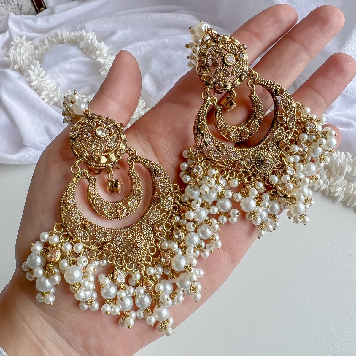 Enas Gold plated Jhumka Earrings - Pearl - SOKORA JEWELSEnas Gold plated Jhumka Earrings - Pearl