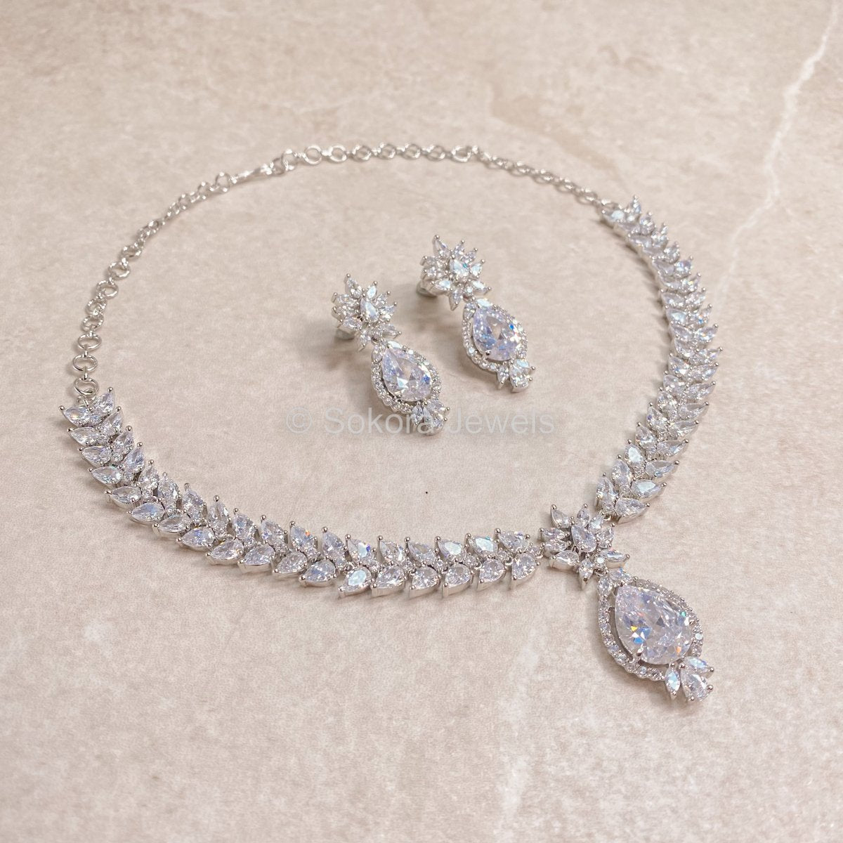 The Crystal Bridal|elegant Rhinestone Bridal Necklace - Water Drop Tassel  Clavicle Chain For Weddings