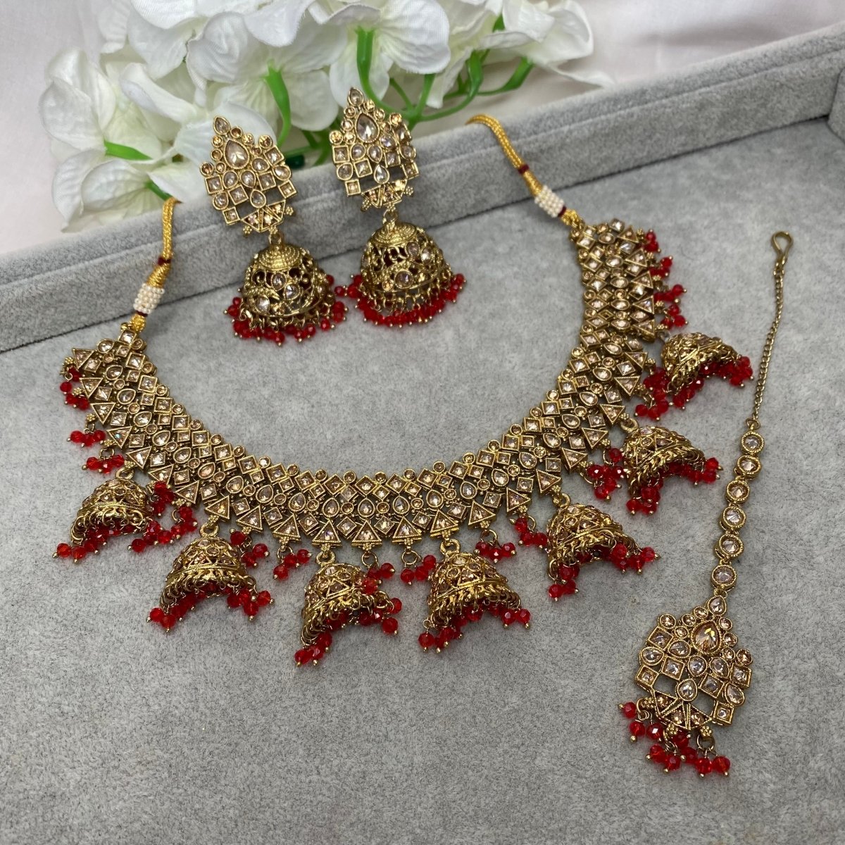 Indian Jewelry,sabyasachi Kundan Necklace Set,jhumka Earrings - Etsy |  Bridal jewelry vintage, Bridal jewelry sets, Indian bridal jewelry kundan