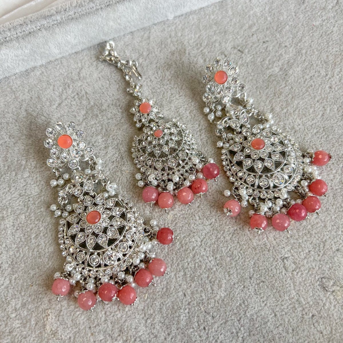 Long Earring and Tikka set - Coral Pink - SOKORA JEWELSLong Earring and Tikka set - Coral Pink