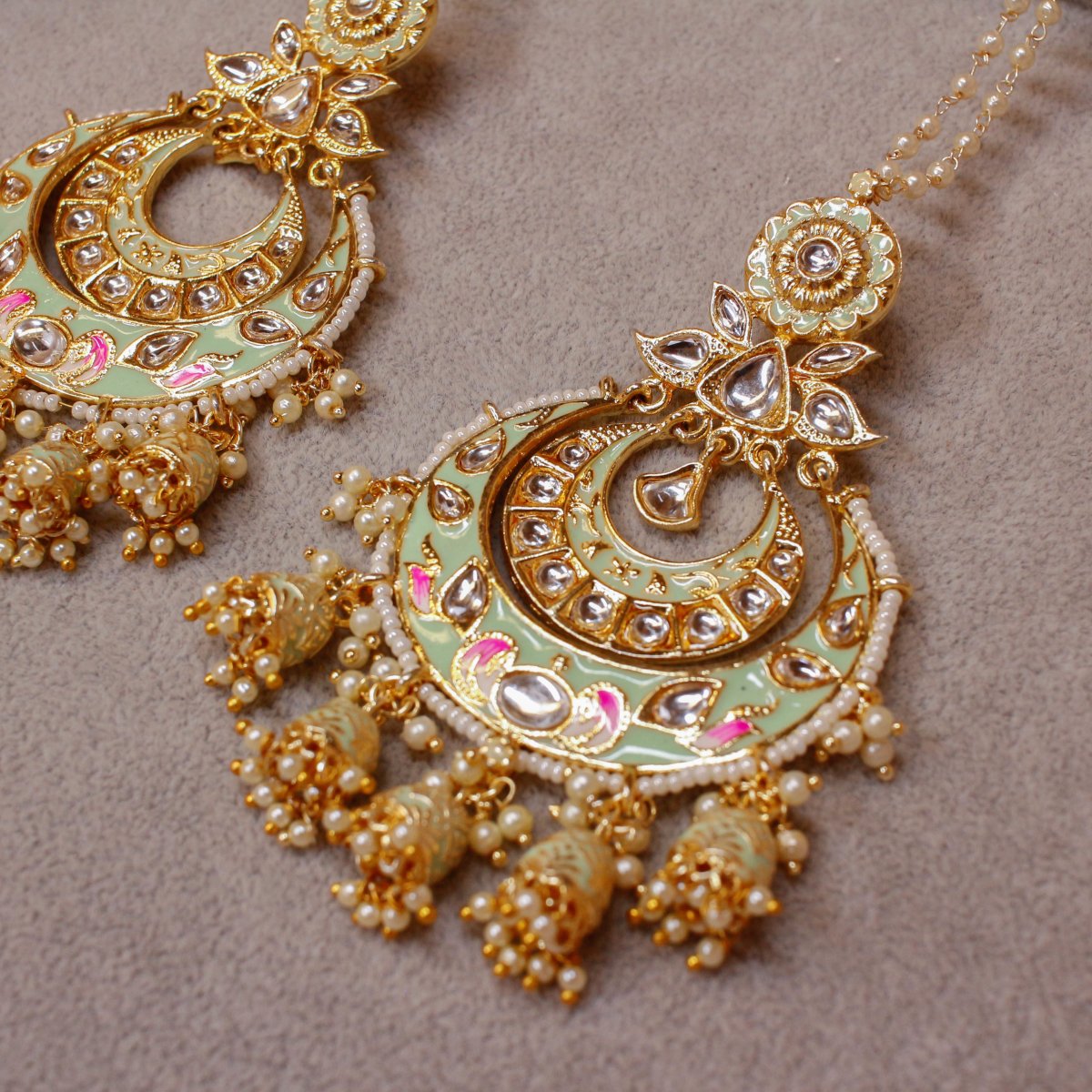 Buy Peach Gold Tone Kundan Inspired Chandbali Earrings Online - KARMAPLACE  — Karmaplace