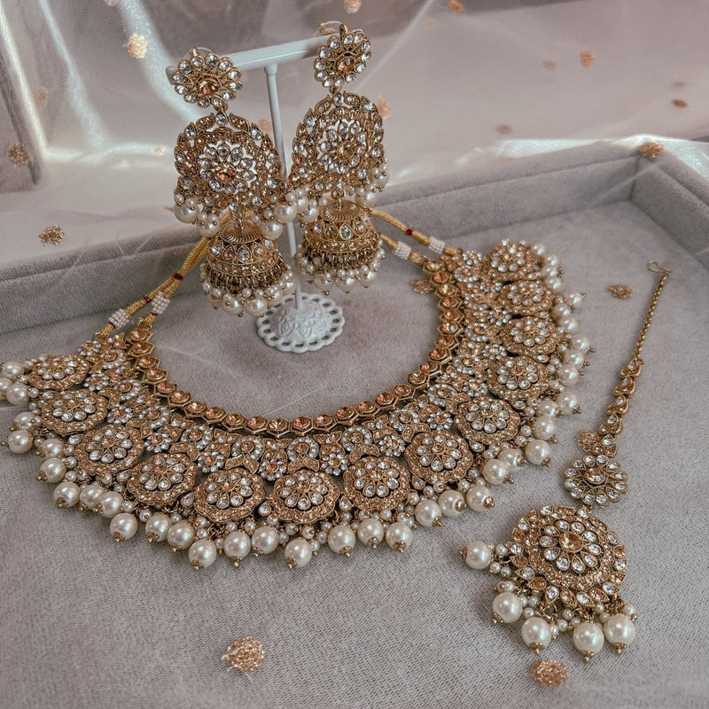 Mohini Necklace set - Gold/White - SOKORA JEWELSMohini Necklace set - Gold/White