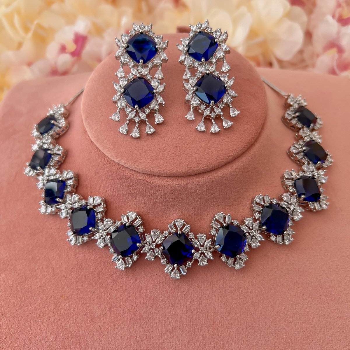 Neeya Diamante Set - Sapphire - SOKORA JEWELSNeeya Diamante Set - SapphireNECKLACE SETS