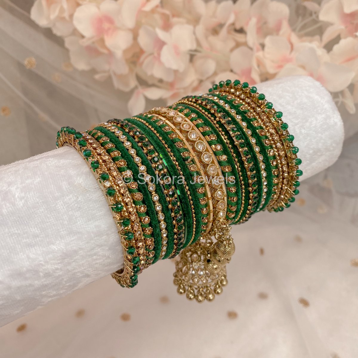 Neha Luxury Bangle Set - Green - SOKORA JEWELSNeha Luxury Bangle Set - GreenBANGLES