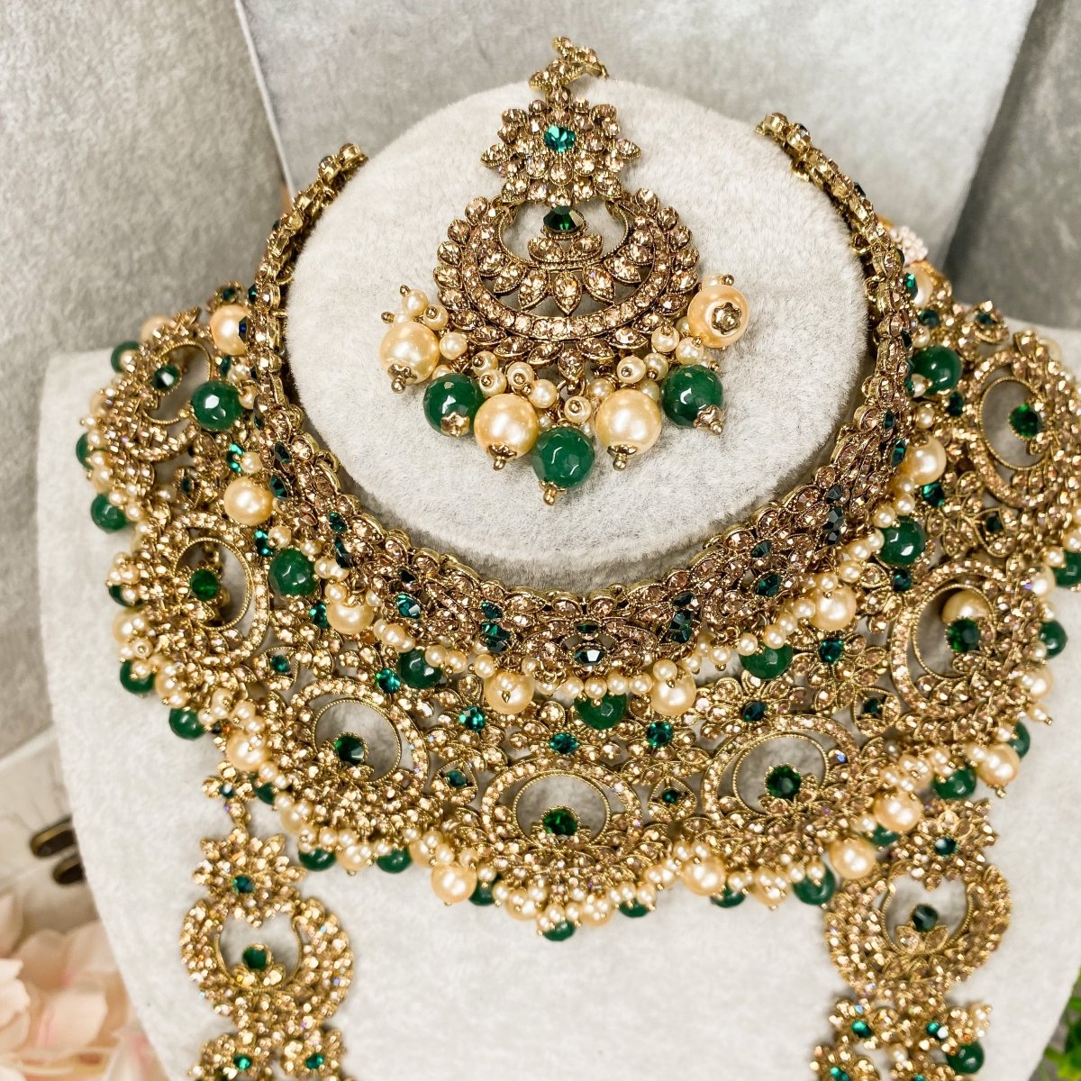 NOOR Bridal Necklace set - Green – SOKORA JEWELS