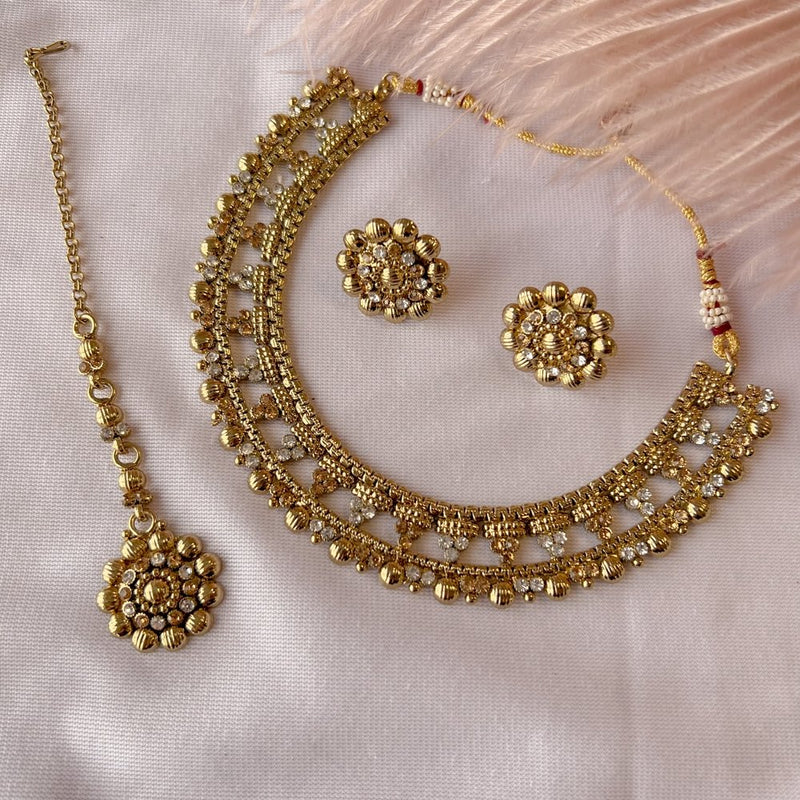 Nura Small Necklace set - Golden - SOKORA JEWELSNura Small Necklace set - GoldenNECKLACE SETS