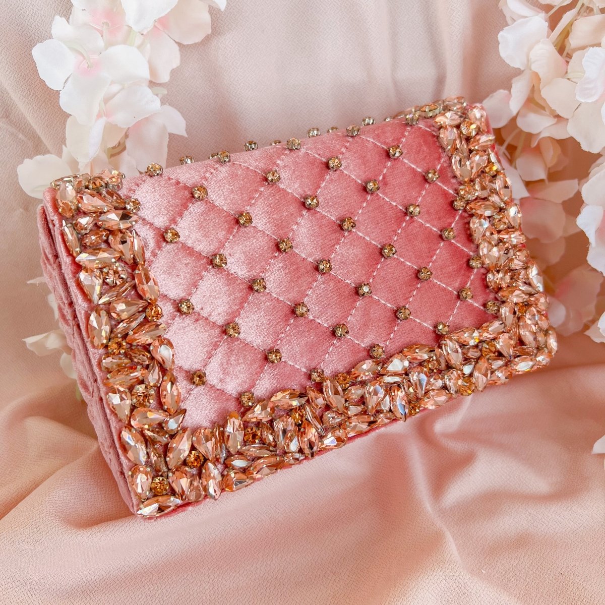 Tickled Pink Beaded Heart Crossbody Phone Bag
