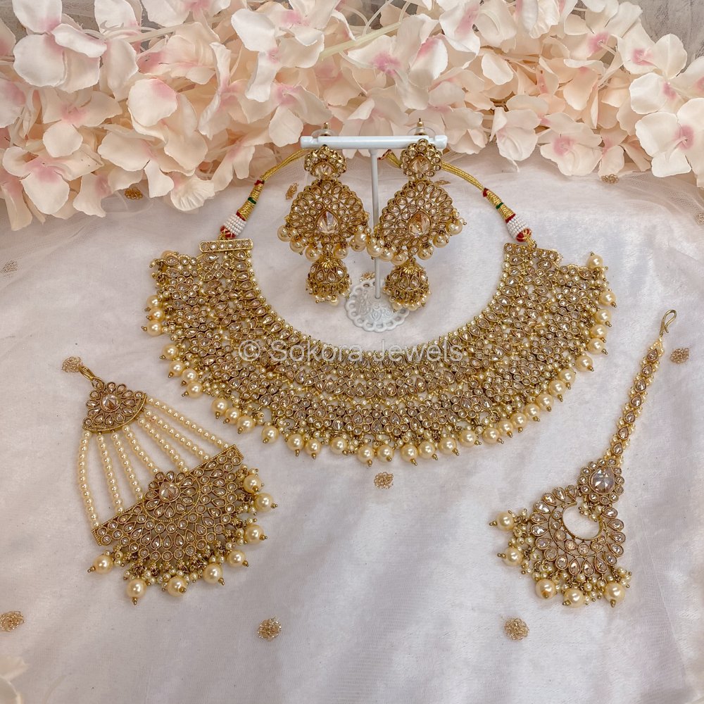 Risha Bridal set - Golden - SOKORA JEWELSRisha Bridal set - Golden