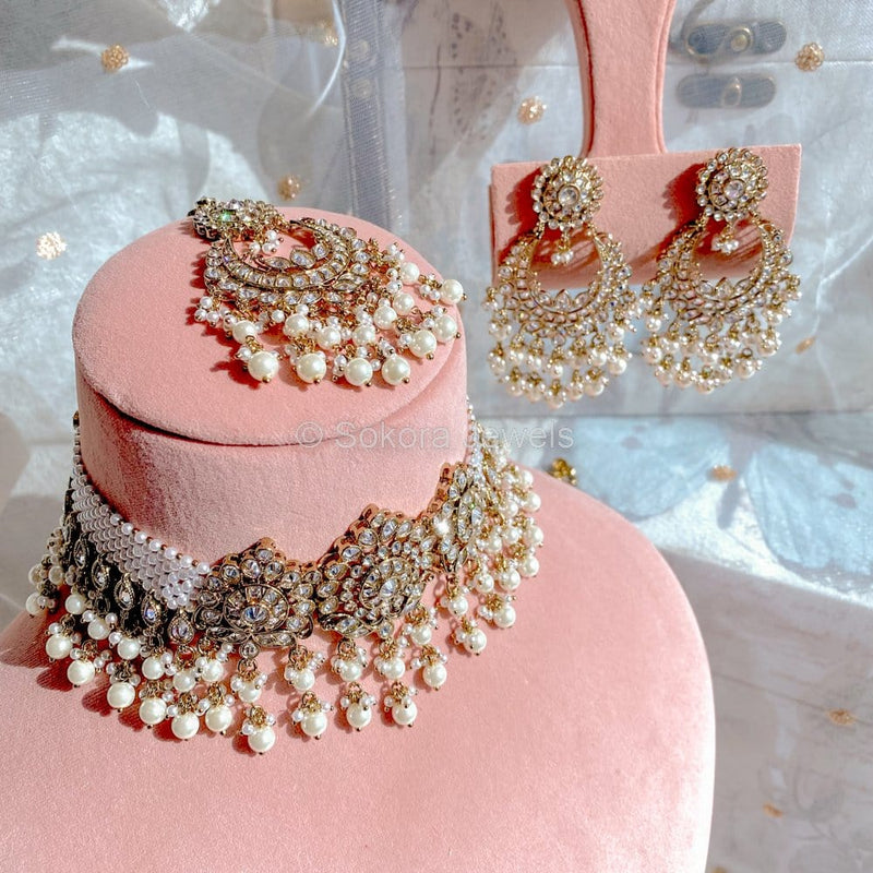 Sangeeta Choker Set Pearl – SOKORA JEWELS - Main Image