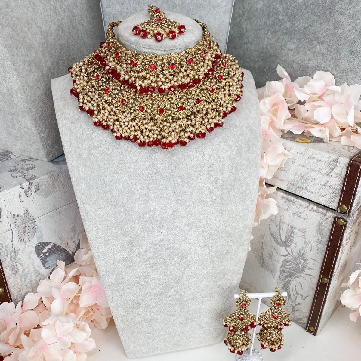 Shiwashina Bright Gold Bridal set – SOKORA JEWELS