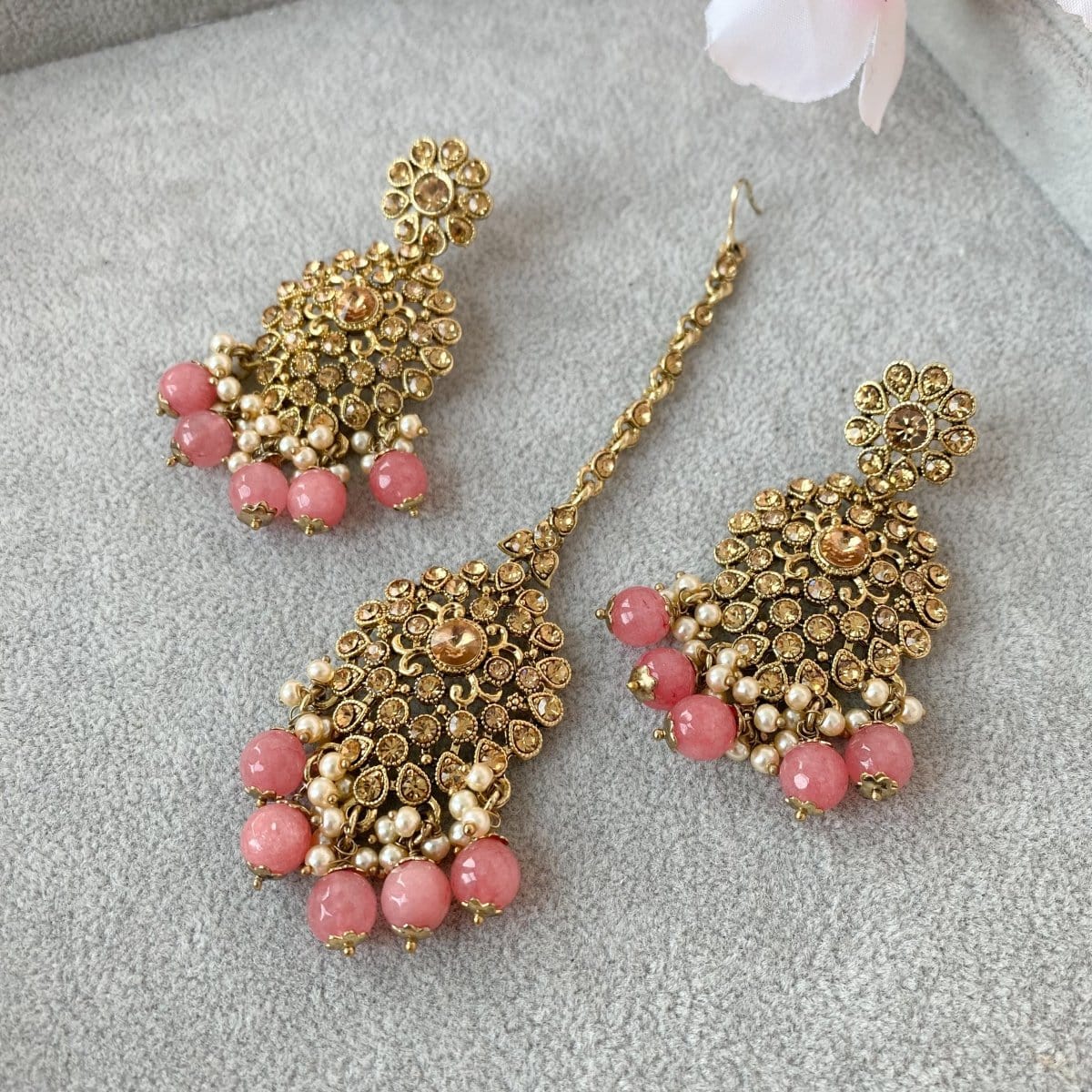 Small Antique Earrings and Tikka sets - SOKORA JEWELSSmall Antique Earrings and Tikka sets