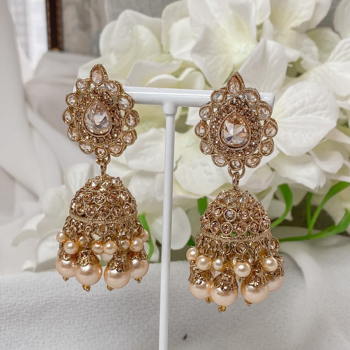 Stone Flower & Pearls Small Jhumka Earrings - Red – The Glocal Trunk