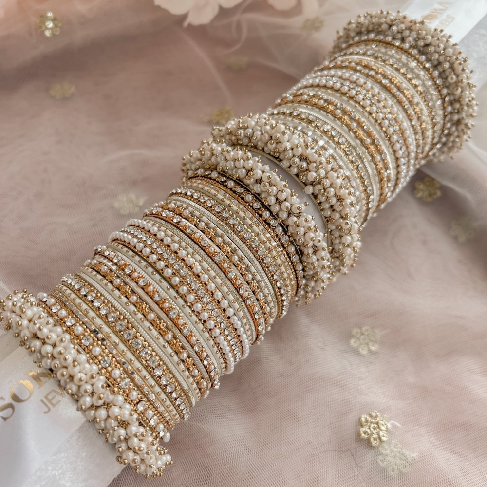 Thanjina Cream Bangle stack – SOKORA JEWELS