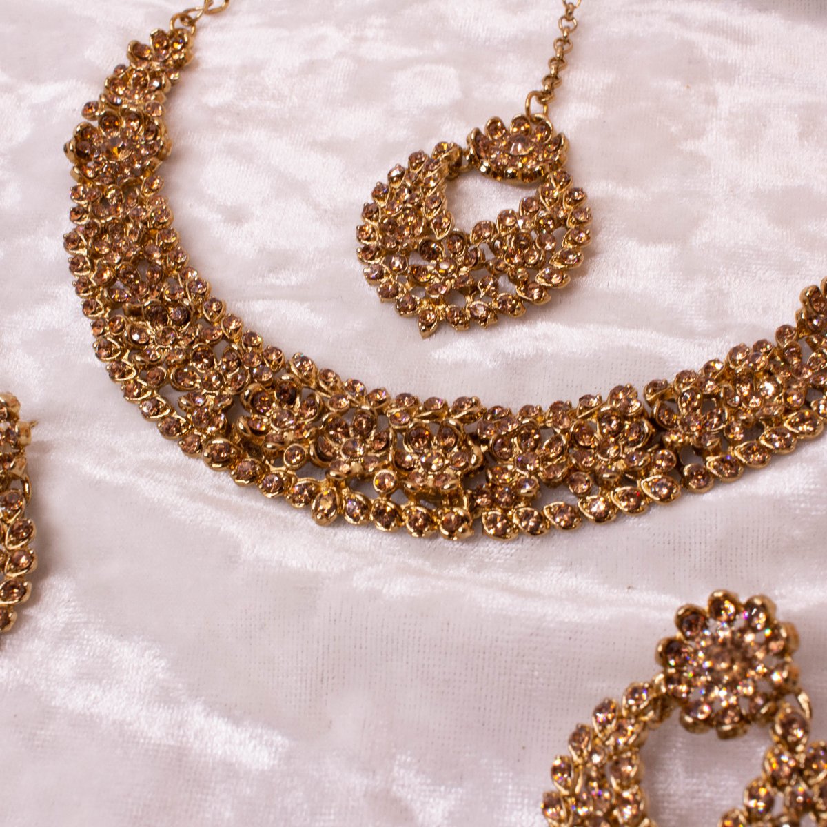 Tiara Necklace set - Golden - SOKORA JEWELSTiara Necklace set - Golden