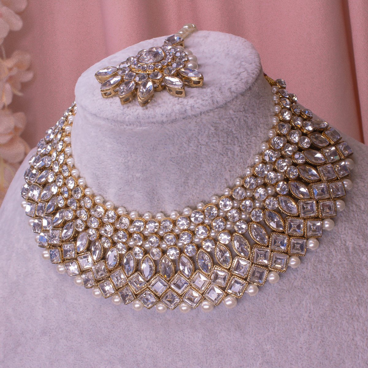 Gold crystal 2024 necklace set