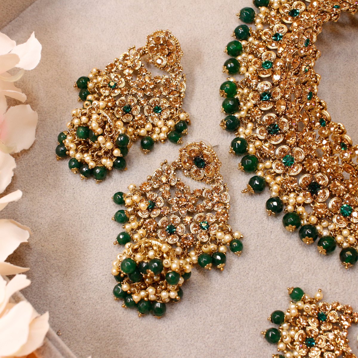 Bridal jewellery in green on sale colour