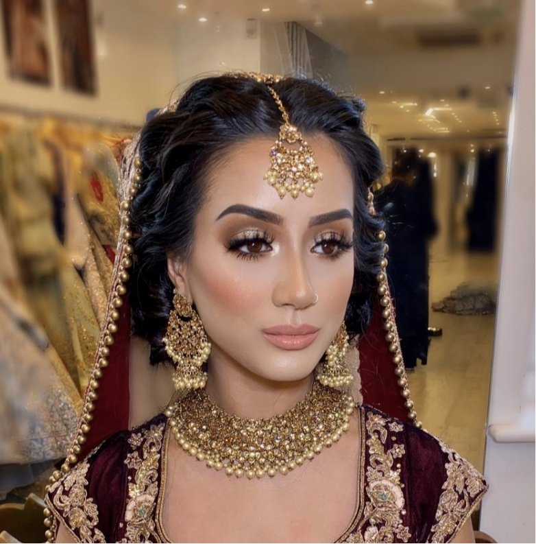 Bridal makeup hot sale jewellery set